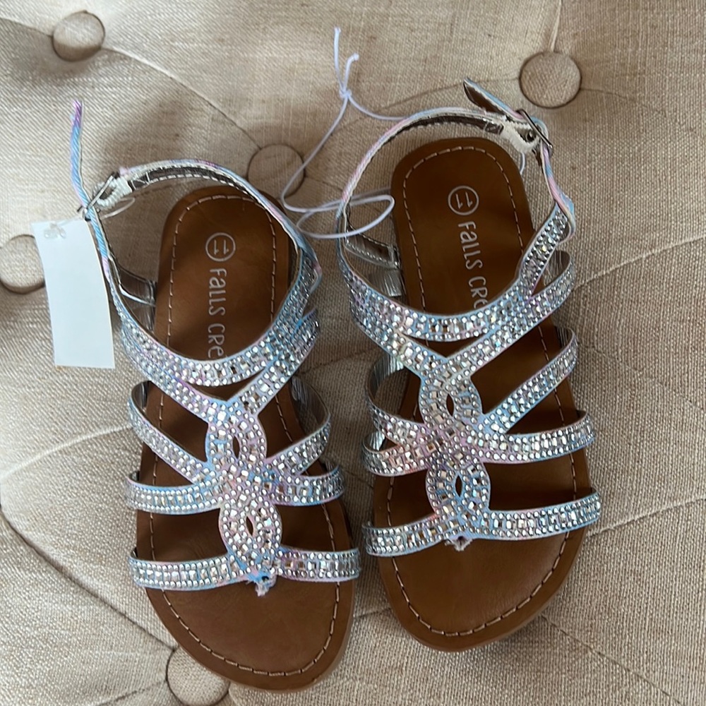 NWT Girl sandal